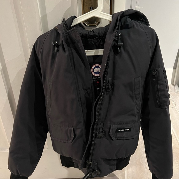 Authentic Canada Goose Jacket - Picture 4 of 5